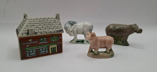 Wade Figures