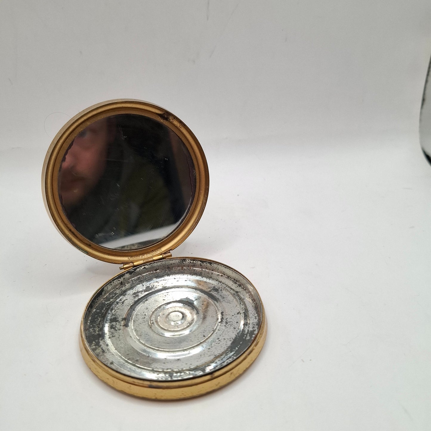 Old Skin Vanity Mirror (UK Only)
