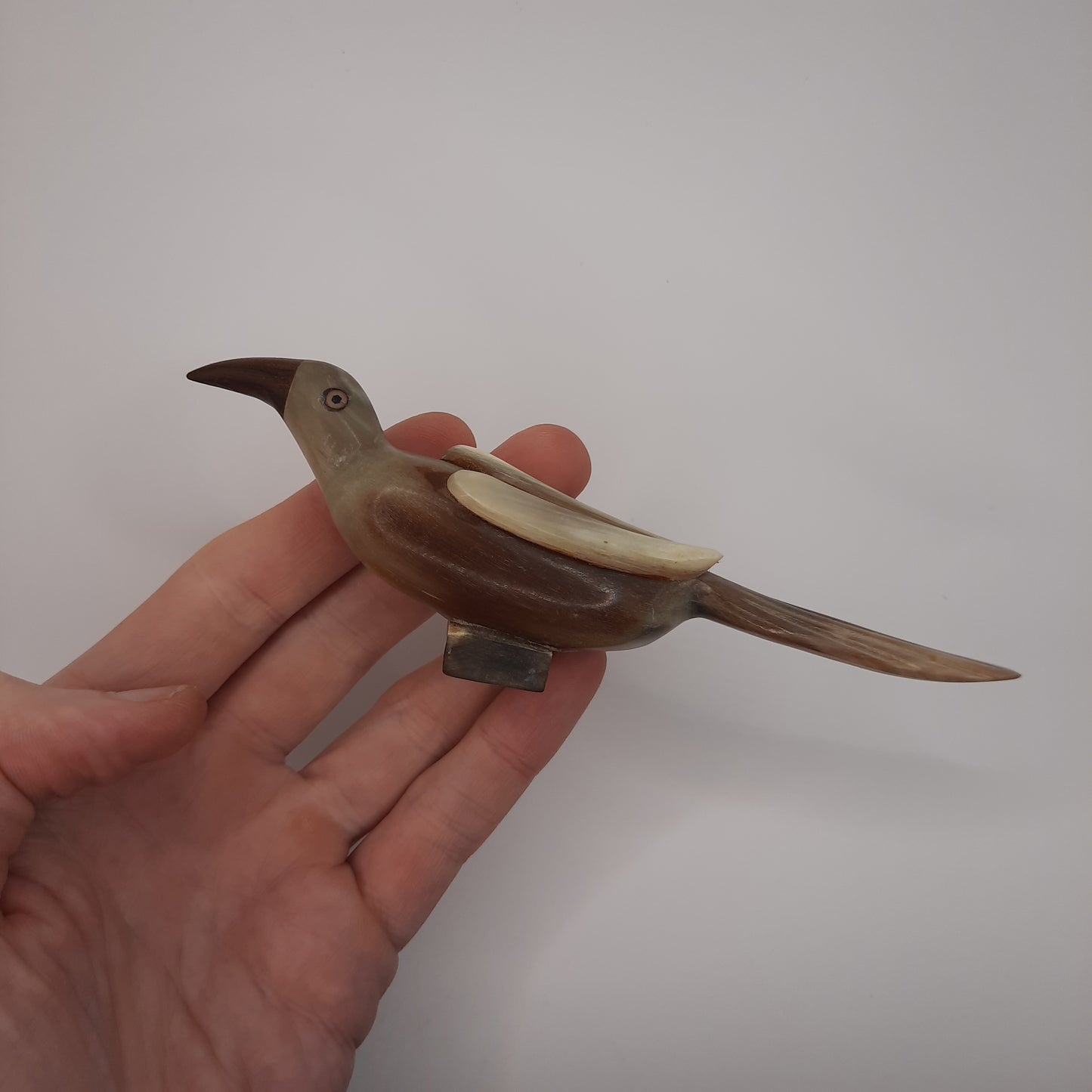 Horn carving (UK ONLY)