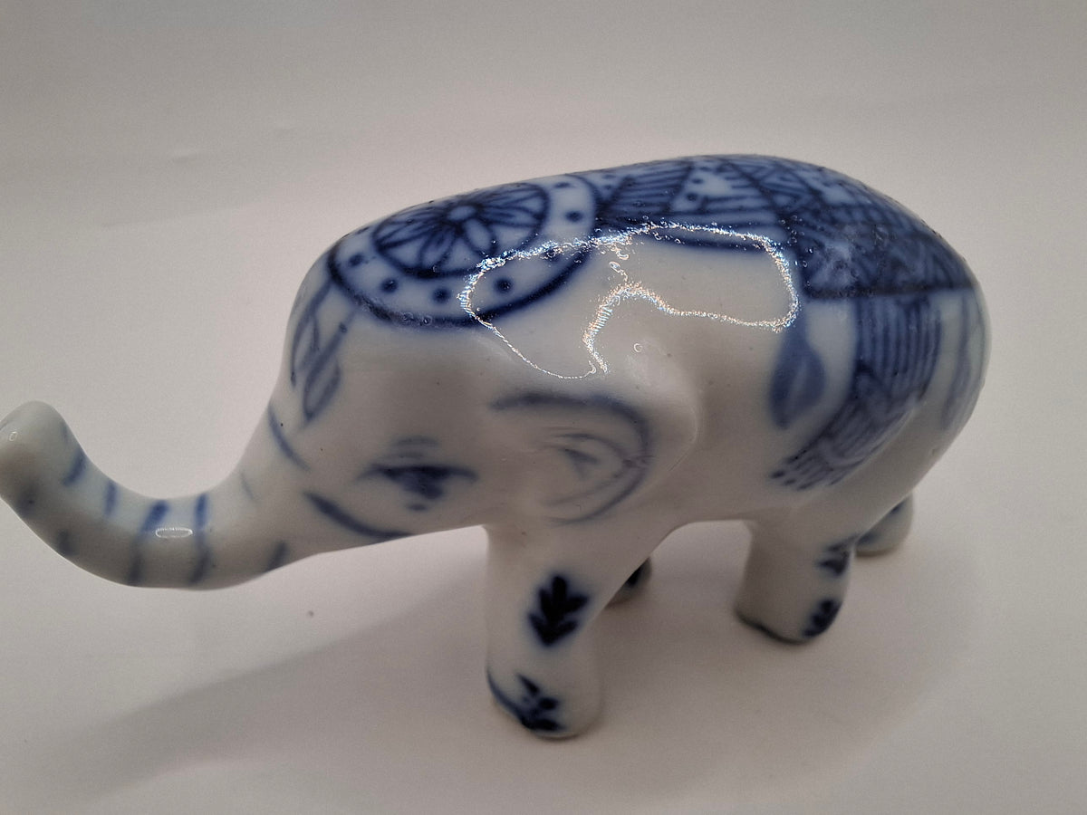 Blue & White Animals