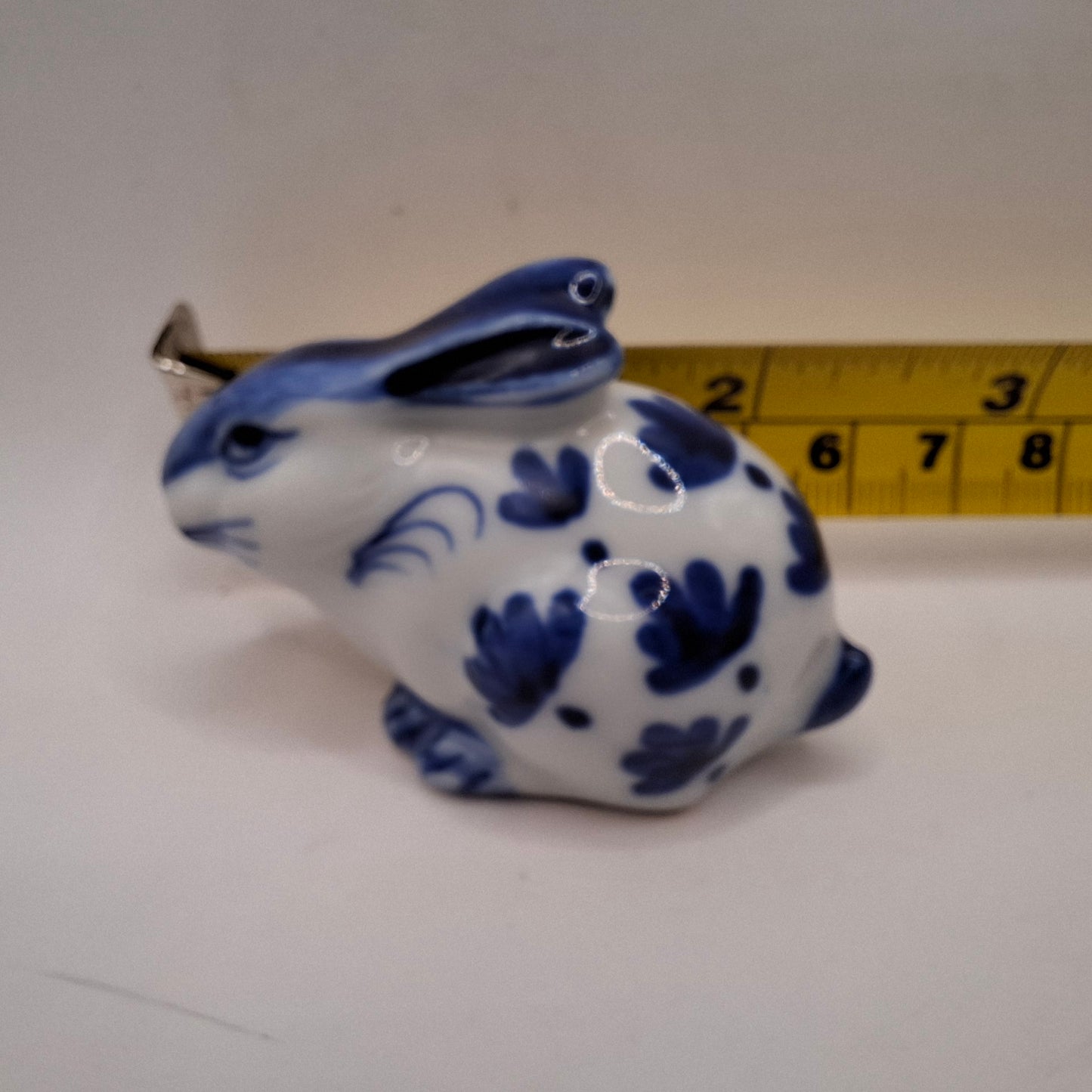 Blue & White Animals