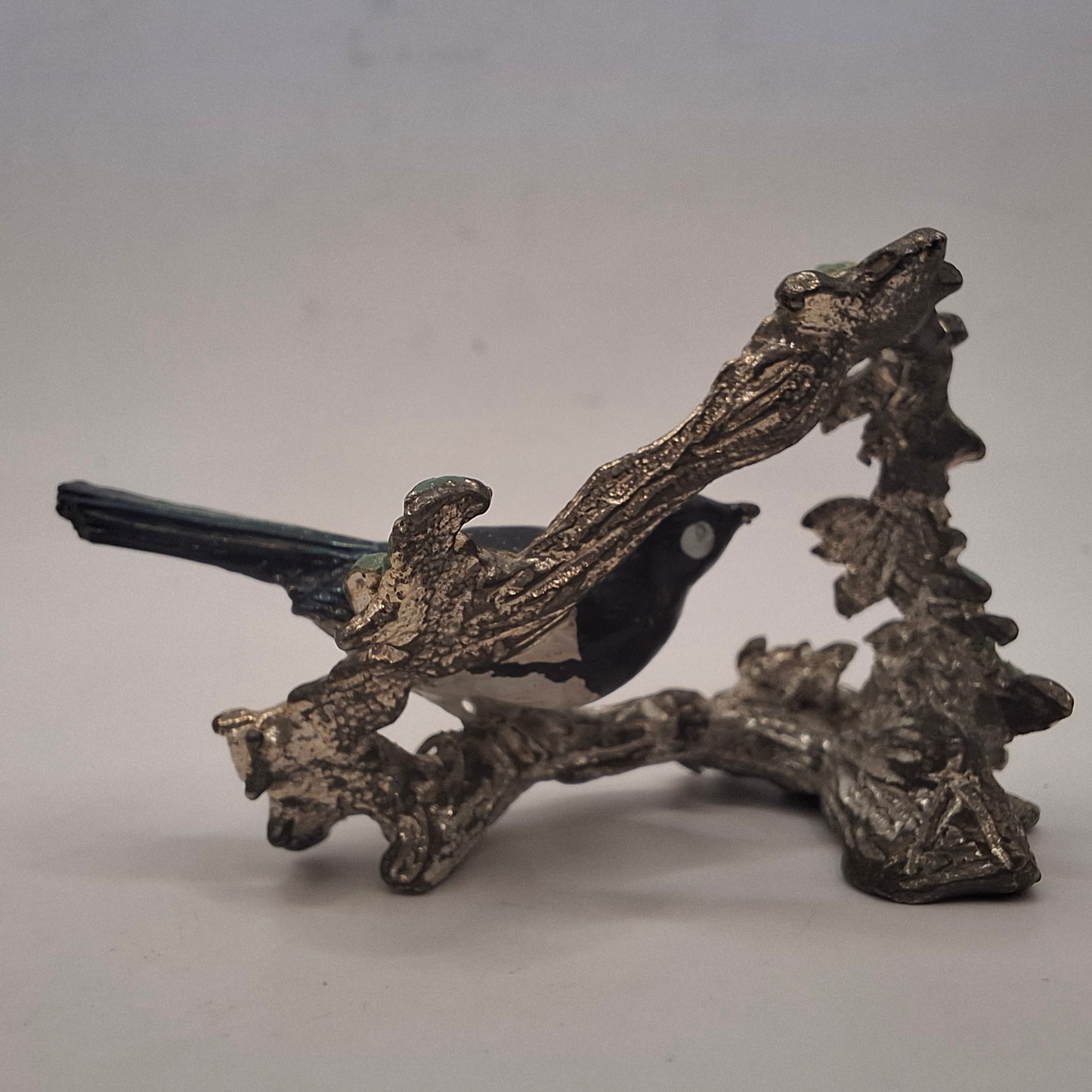 Metal Magpie