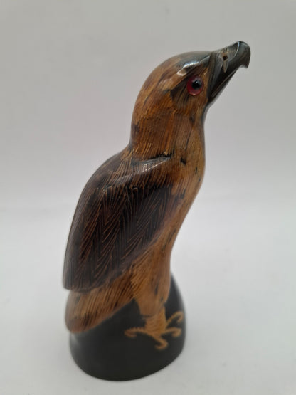 Horn Carving of a Bird (UK Only)