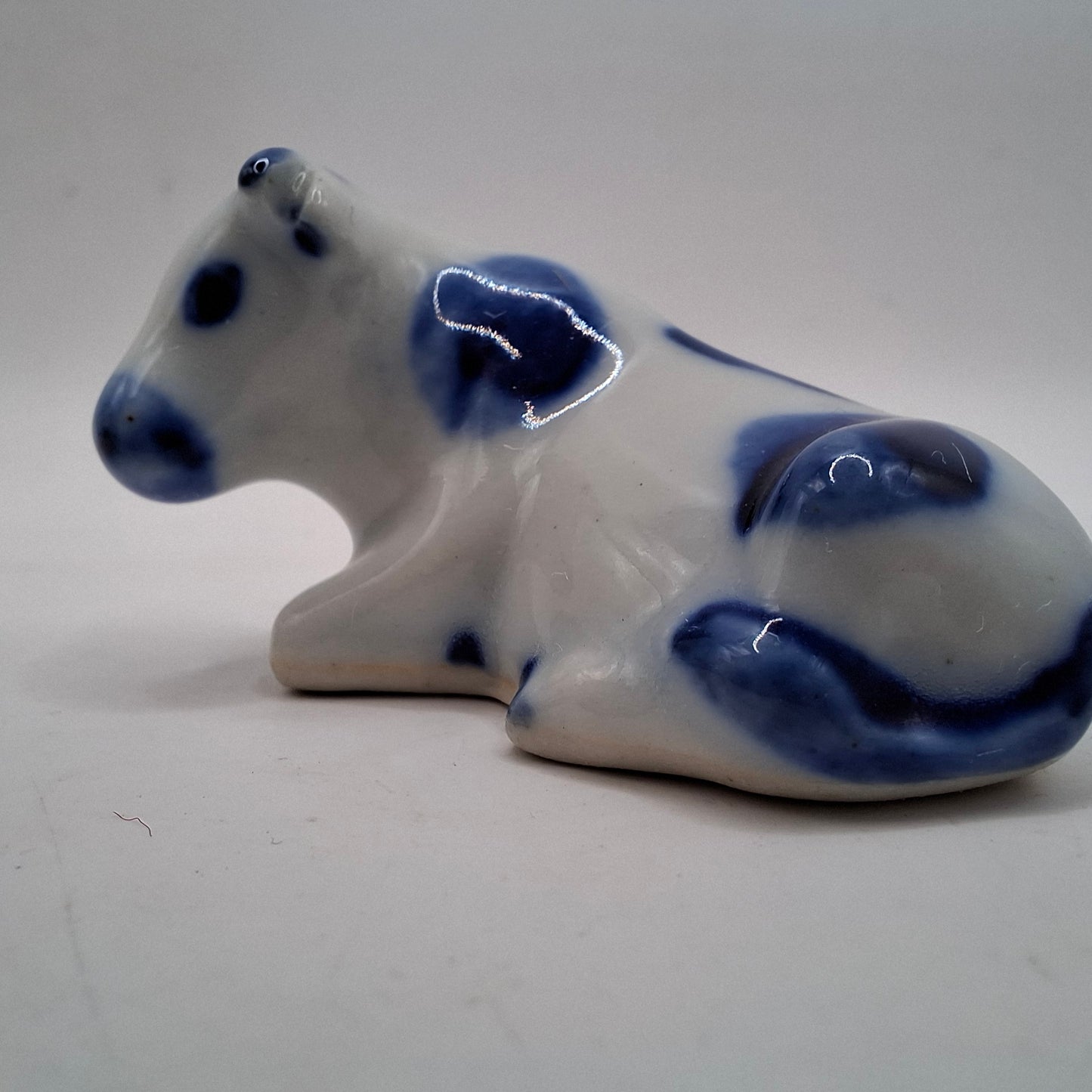 Blue & White Animals