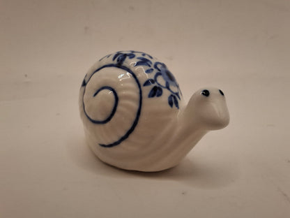 Blue & White Animals
