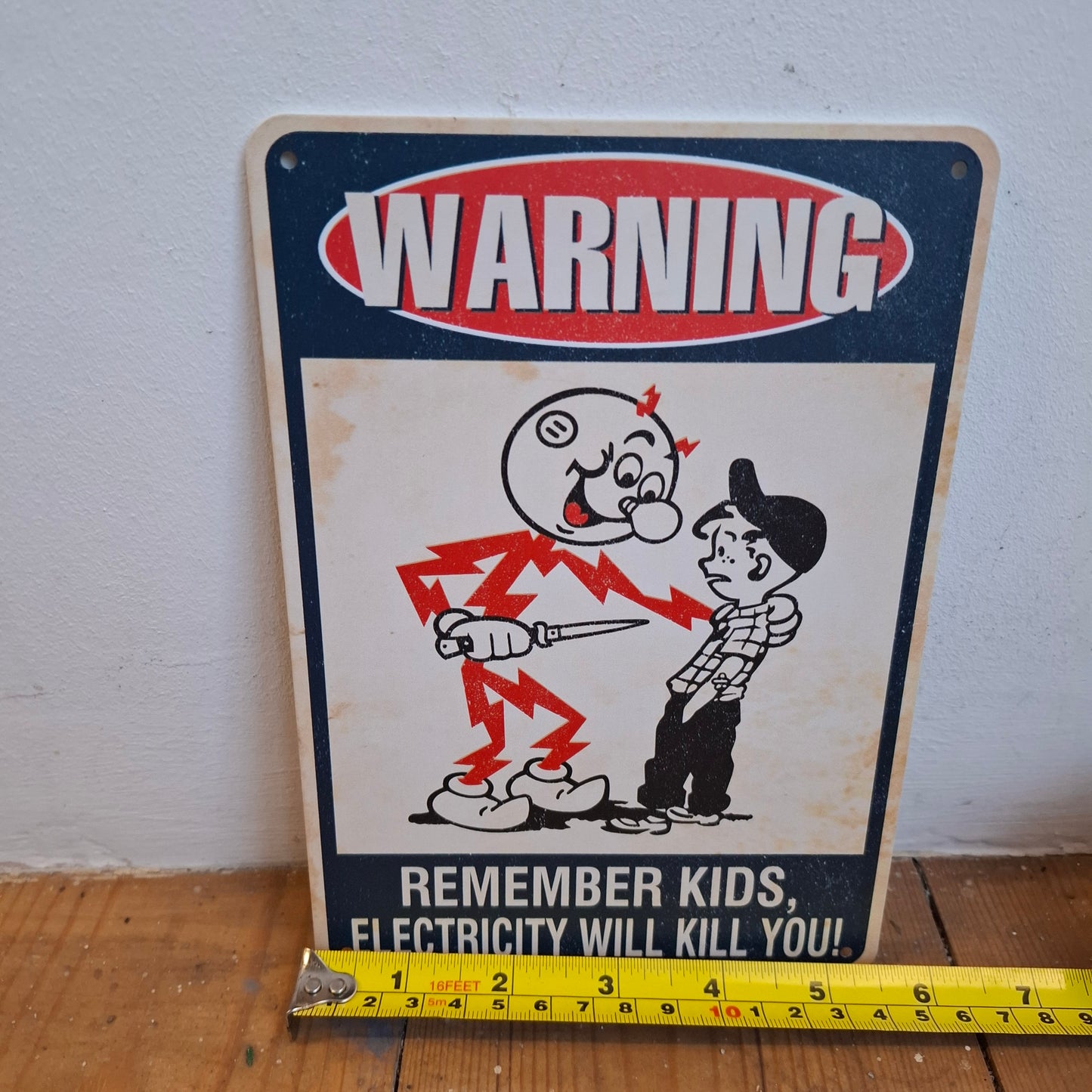 Surging Knife Crime sign