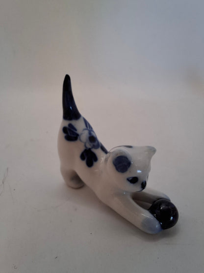 Tiny Animals MORE OF THEM