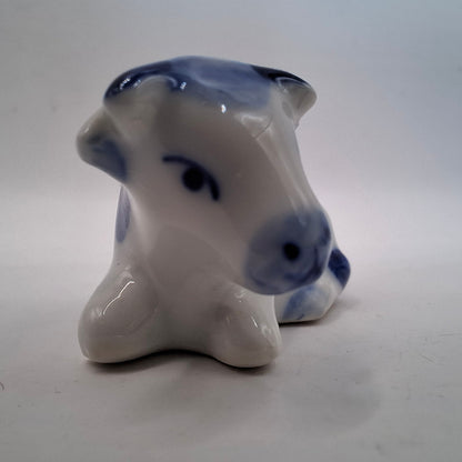 Blue & White Animals