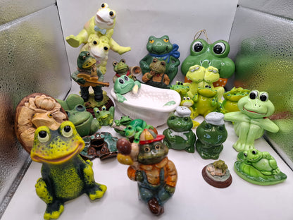 Random Frog Ornament