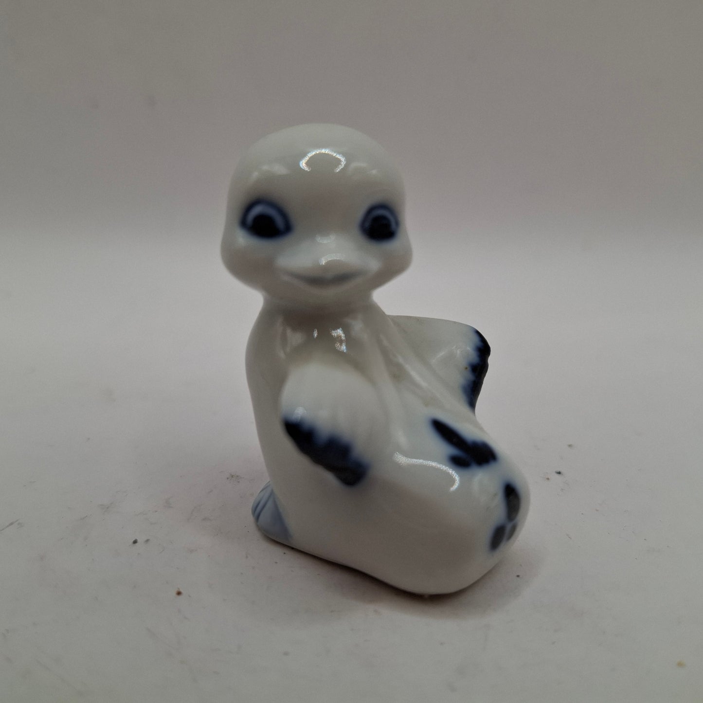 Blue & White Animals