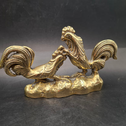 Metal Cock Fighting Ornament