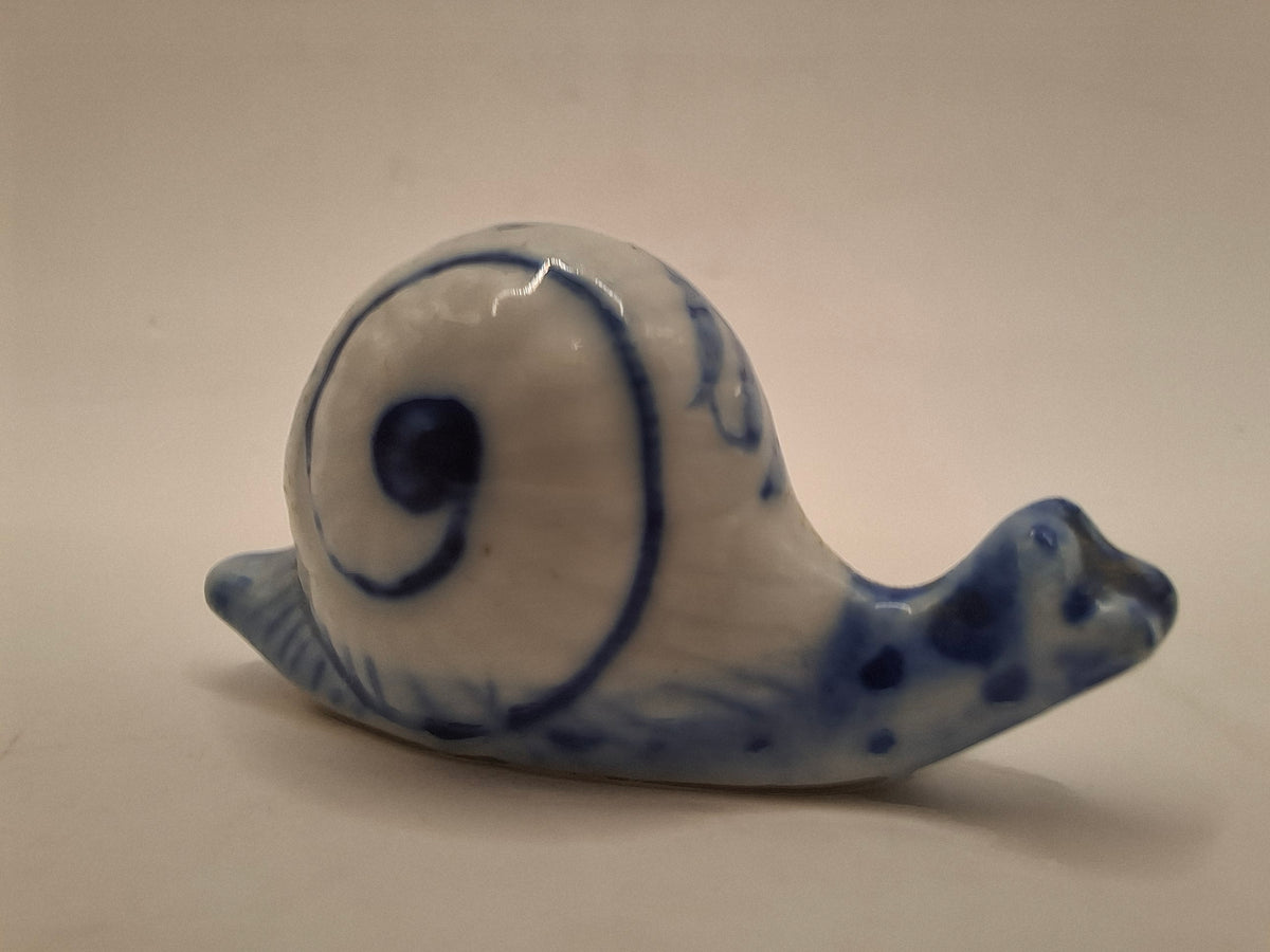 Blue & White Animals
