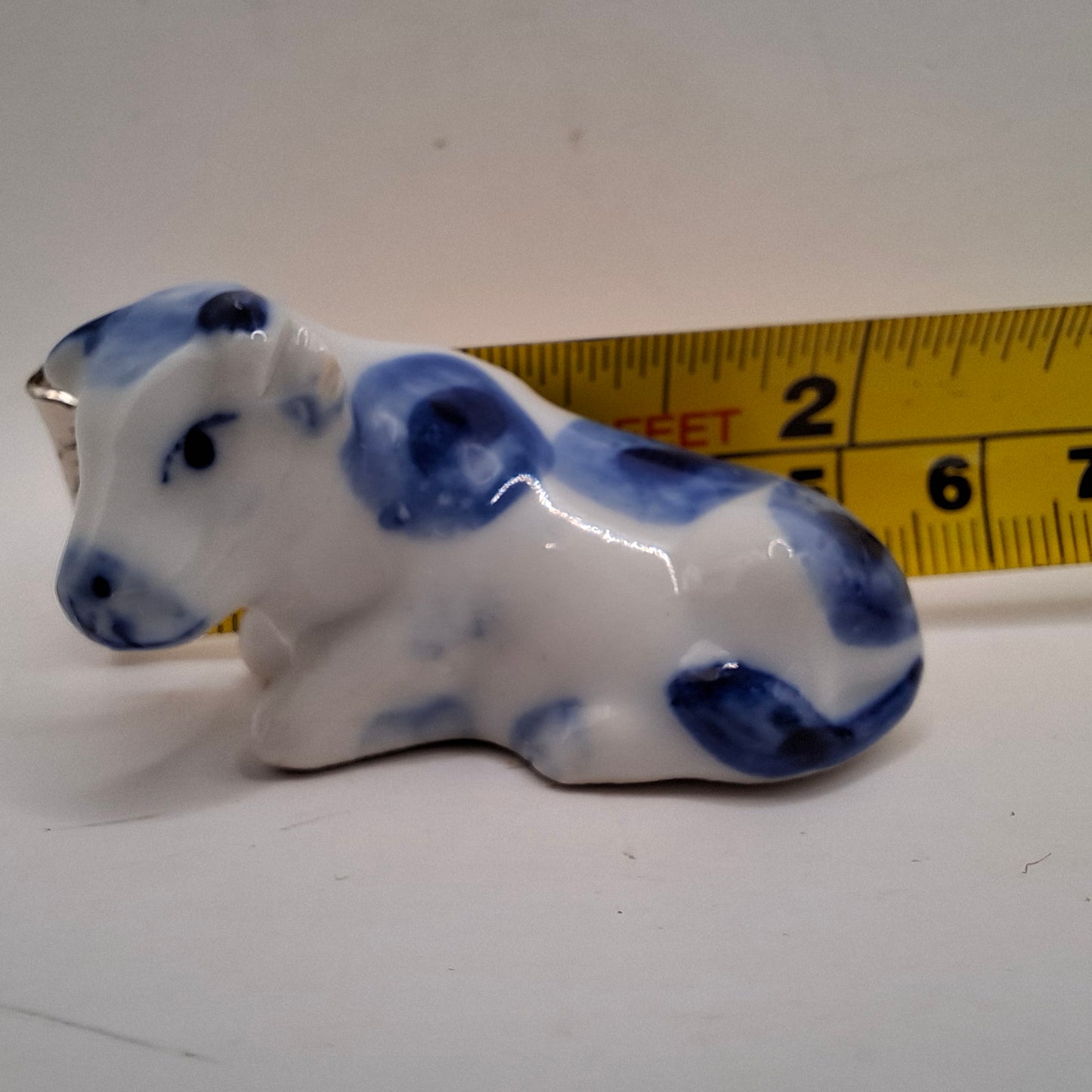 Blue & White Animals