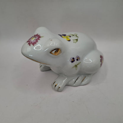 Weird Frogs (More of them!)