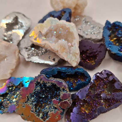 Aura Geodes but small