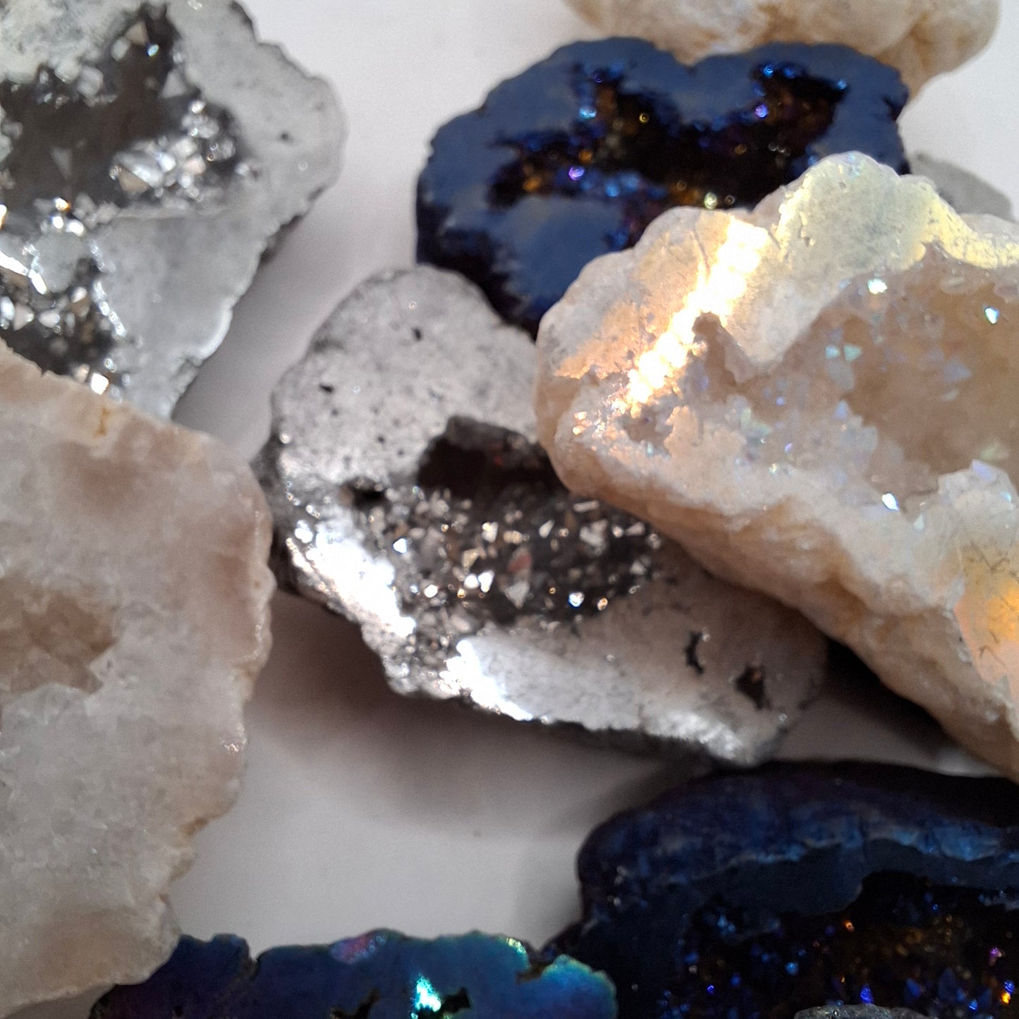 Aura Geodes but small