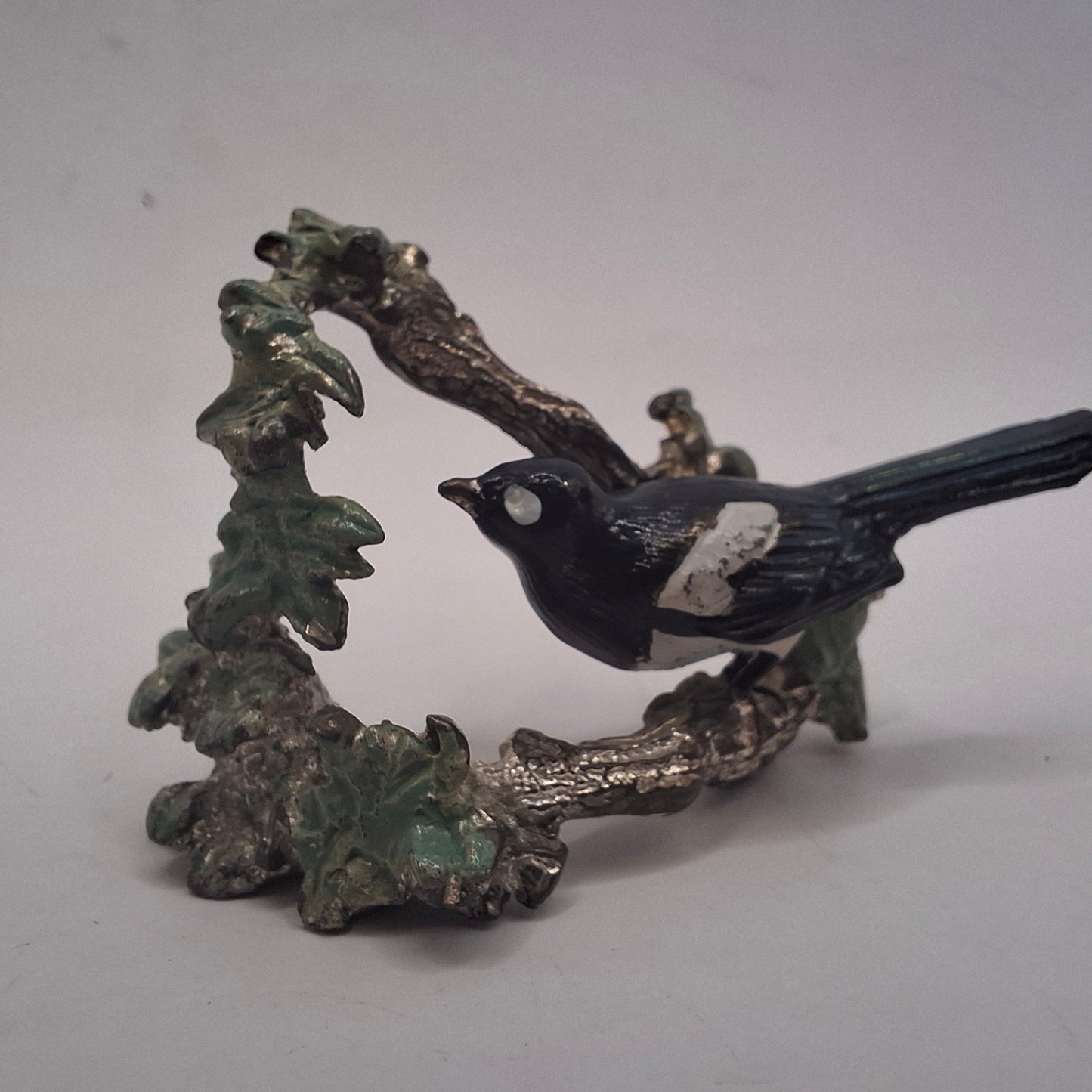 Metal Magpie
