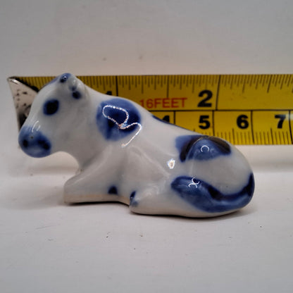 Blue & White Animals