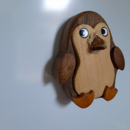 Penguin Magnet